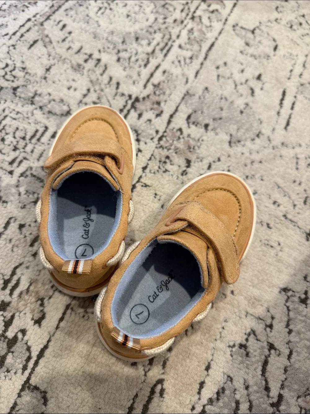Cat & Jack Toddler Boys Tan Faux Suede Velcro Loafers Sneakers Size 7C